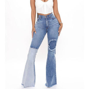 Fashion Nova Carnaby Street Colorblock Flare Jean, Women's Size 9 - Blue